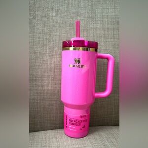 Stanley x Wicked 40 Oz Tumbler “Glinda”